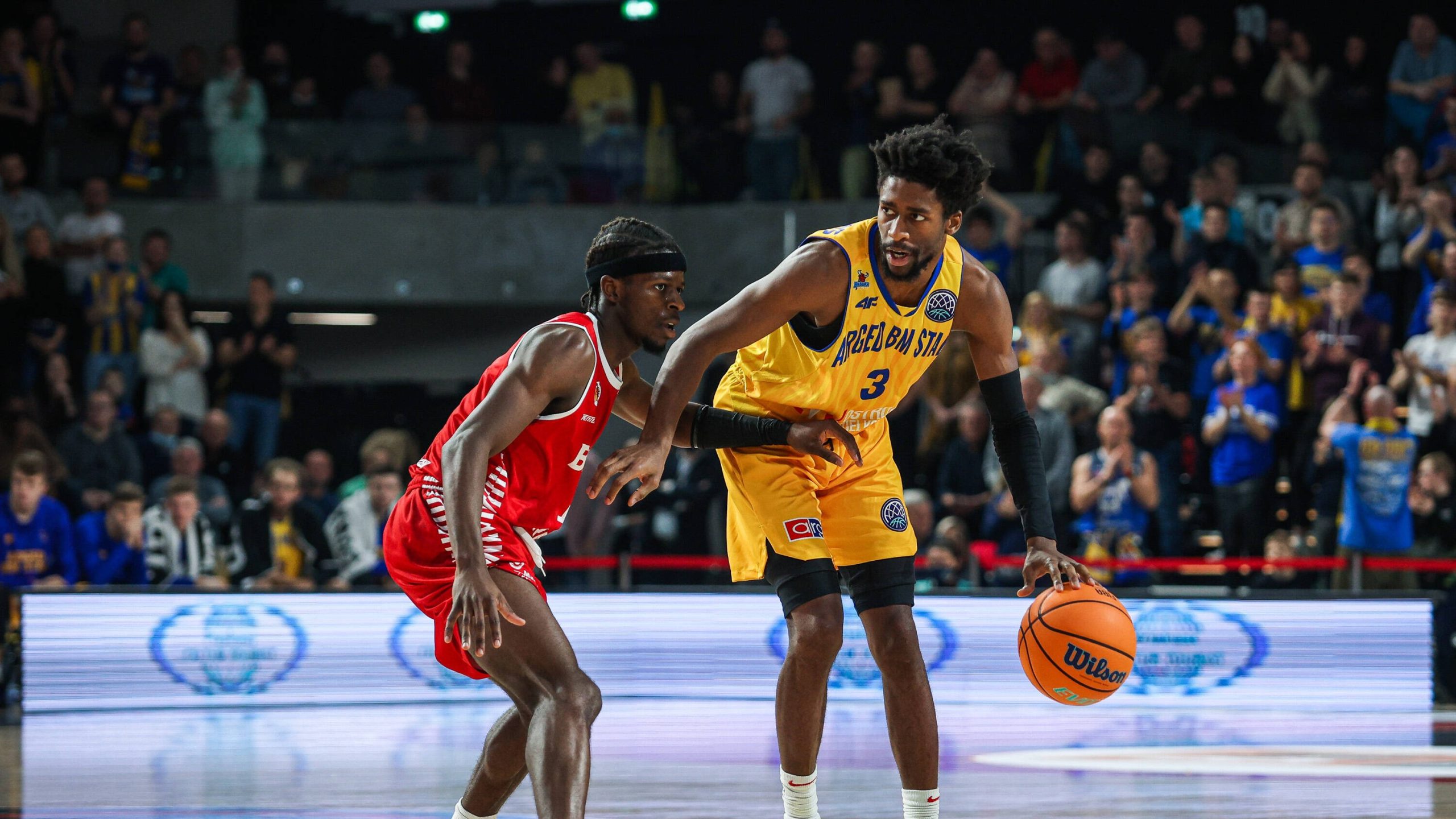 Simons se sprema za Zvezdu