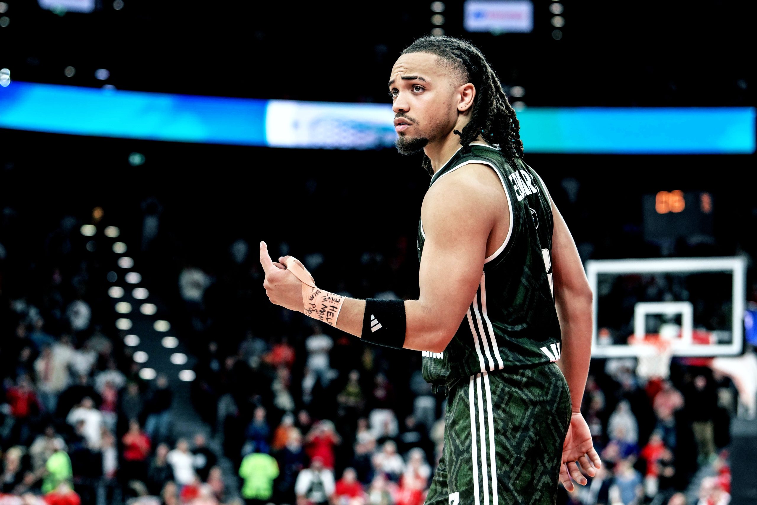 Kralj Edvards zapalio Vilerban – 36 poena u pobedi Virtusa