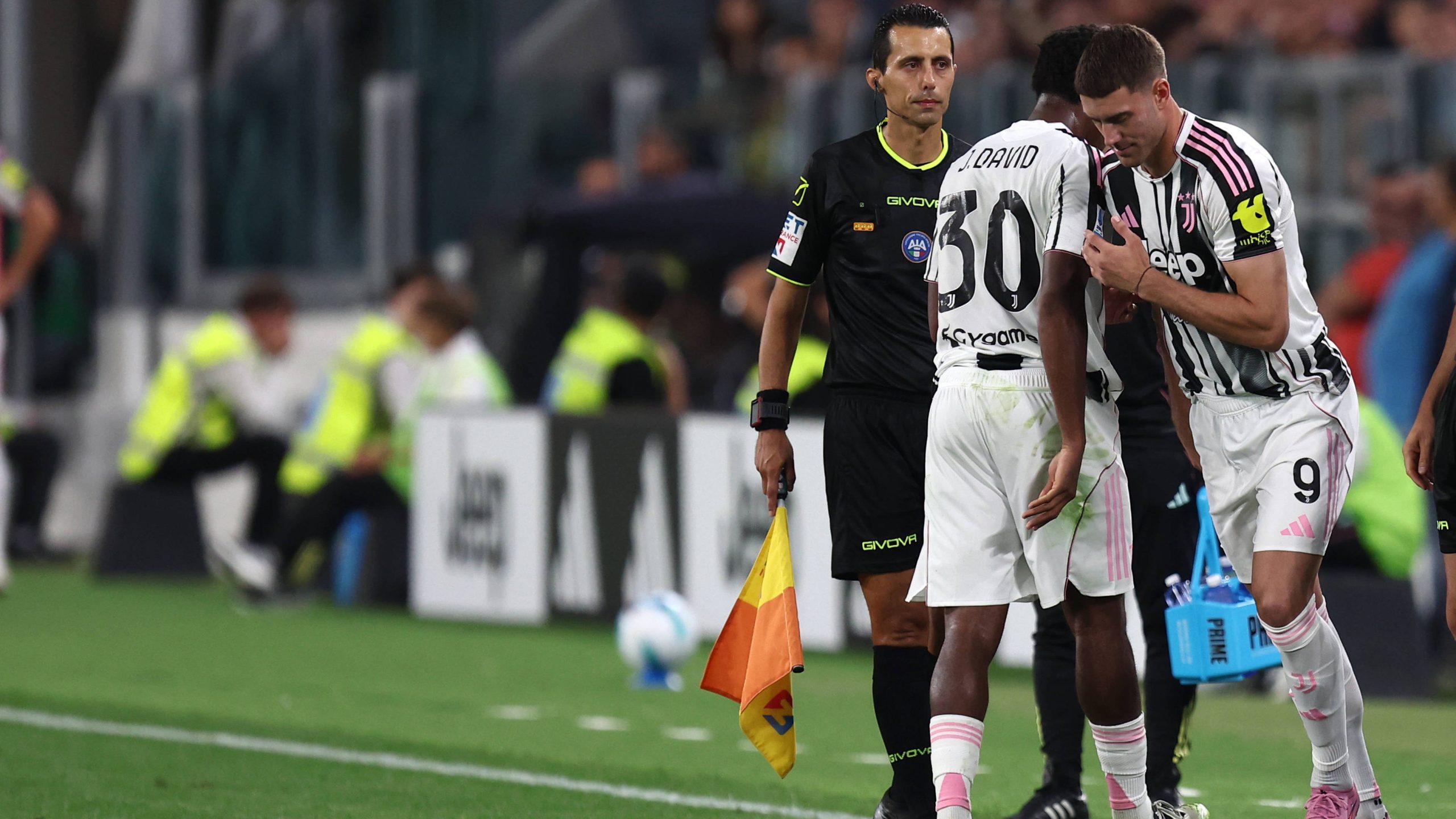 Žestoka borba Dejvida i Vlahovića za mesto pod suncem