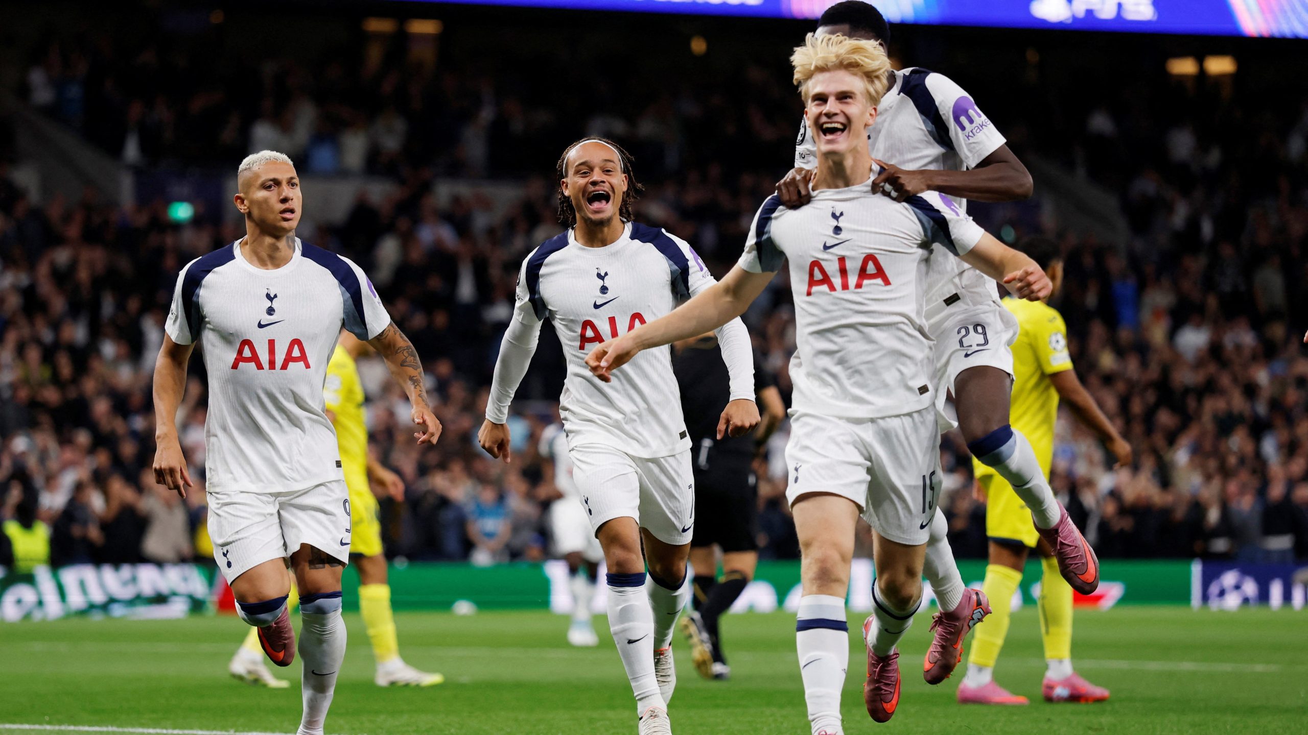 Totenhem jača finansije pomoću 115.000.000 evra