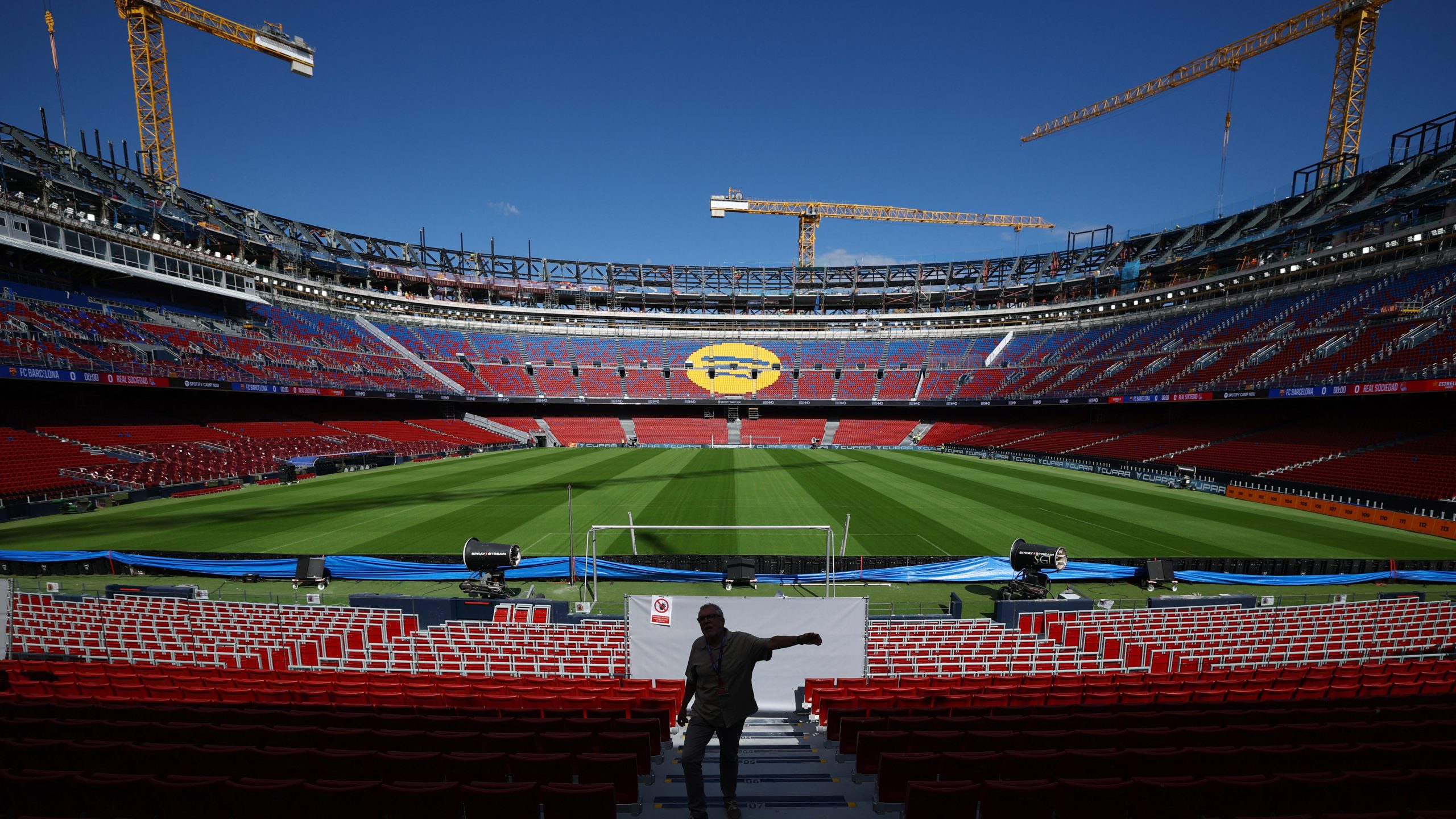 Barselona i dalje bez povratka na Kamp Nou