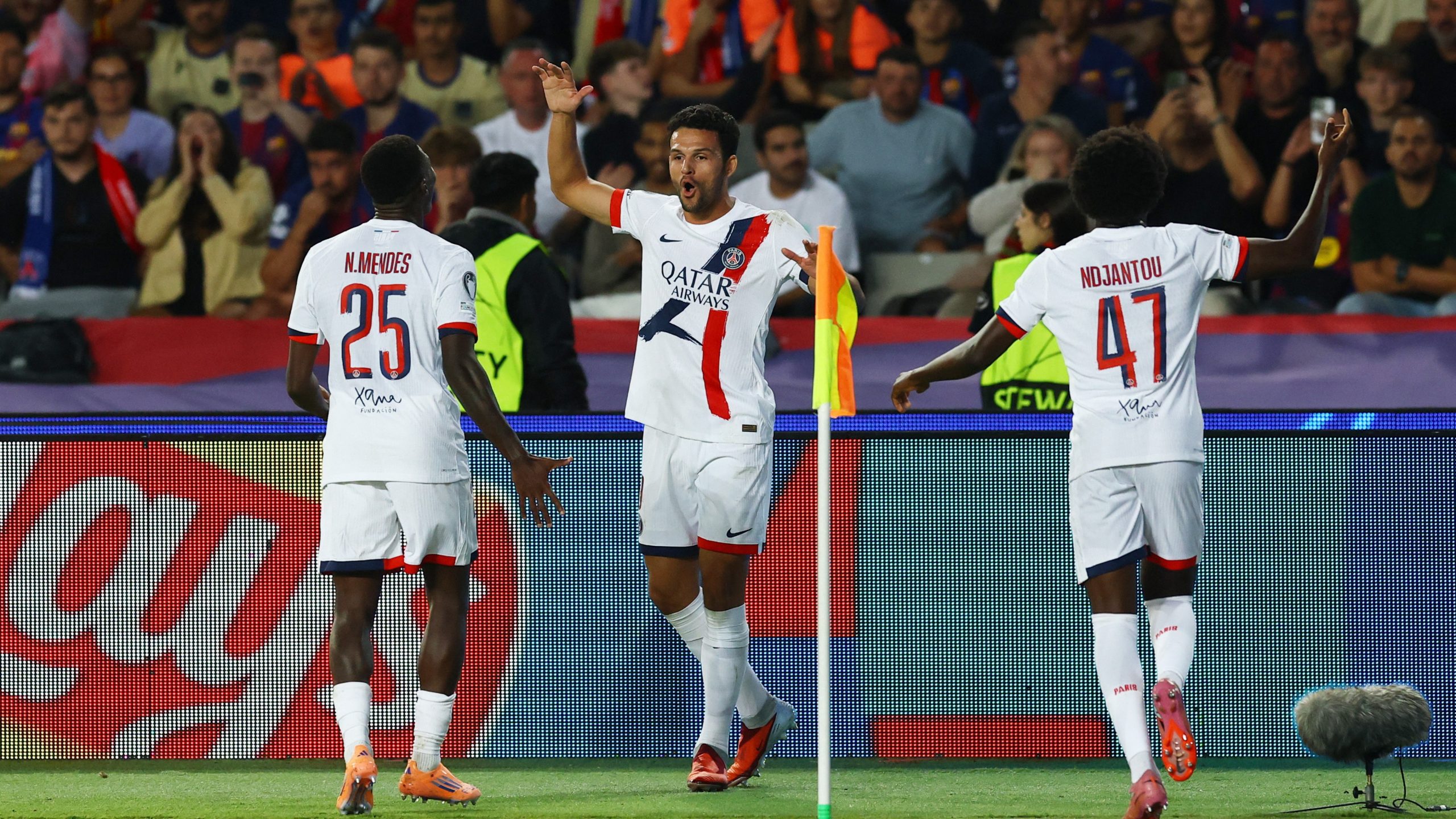 PSŽ pokorio Barselonu u poslednjem trenutku, Dortmund pregazio Bilbao