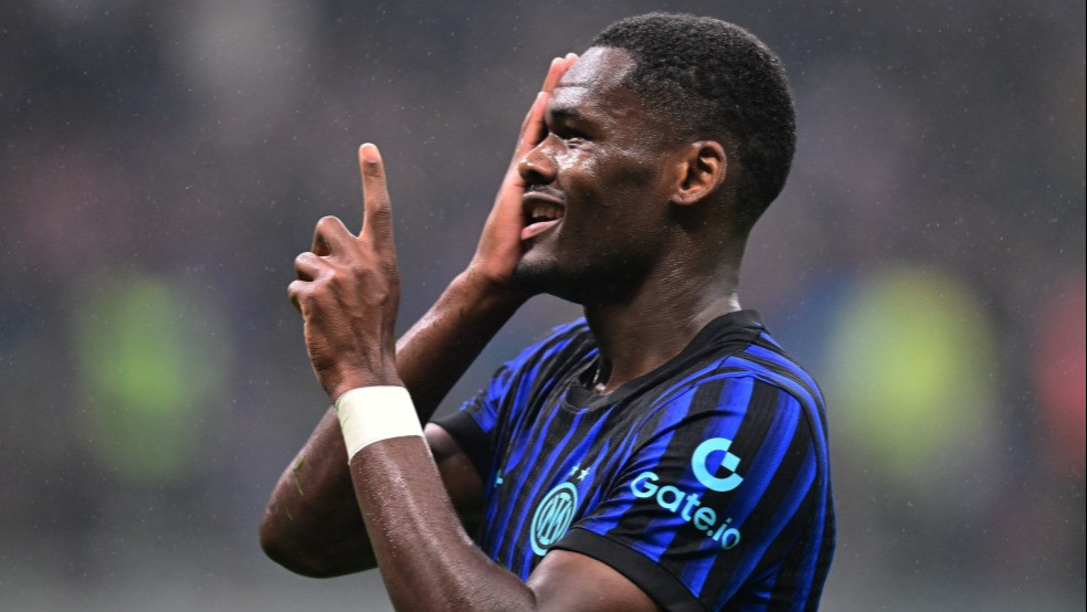 Poker Intera u režiji Bonija (VIDEO)