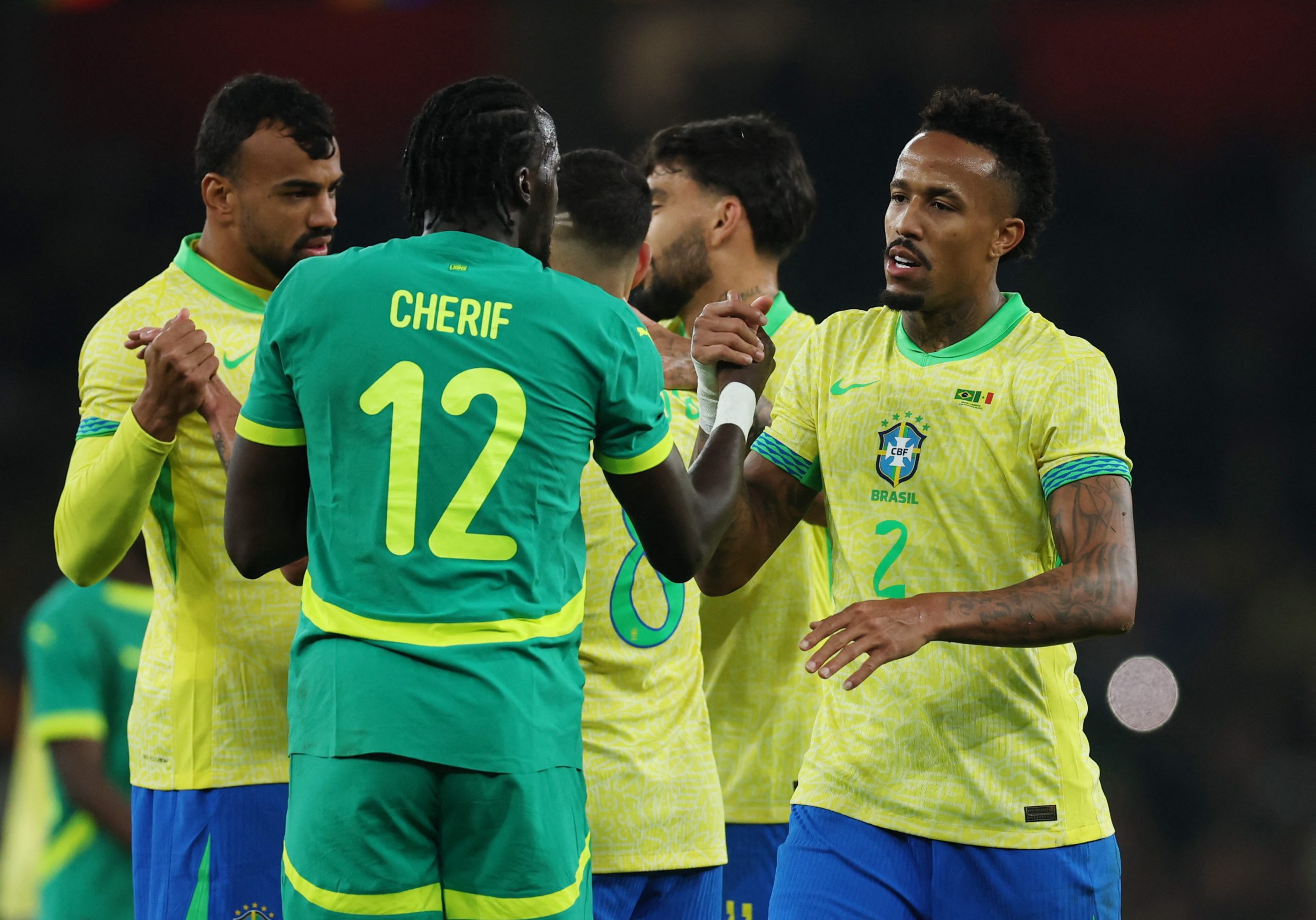 Šerif gledao sambu Brazilaca, Estevao i Kazemiro rutinirali Senegal