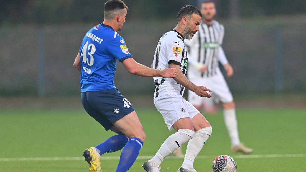 Natho može i sa cigaretom u ustima