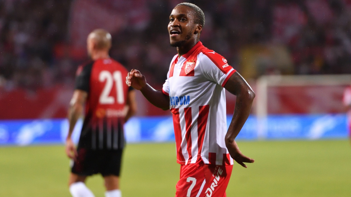 Makabi i dalje gleda ka Milsonu