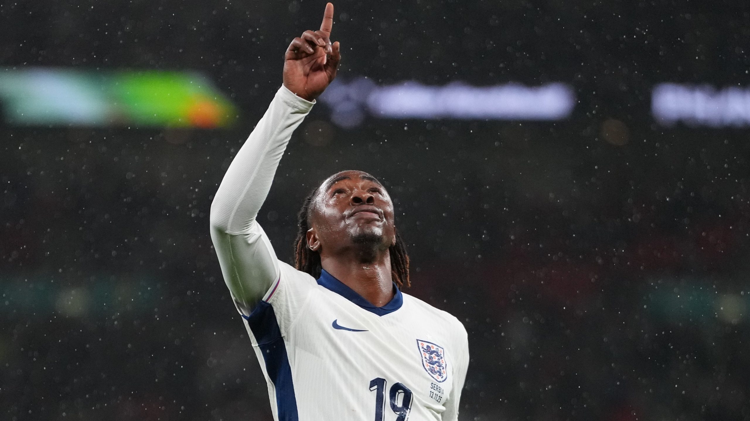 Ezeov gol Srbiji podigao prašinu, navijači Arsenala govore o rasizmu