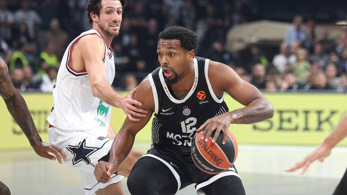 Partizan strepeo posle plus 20, Gudurić promašio pobedu