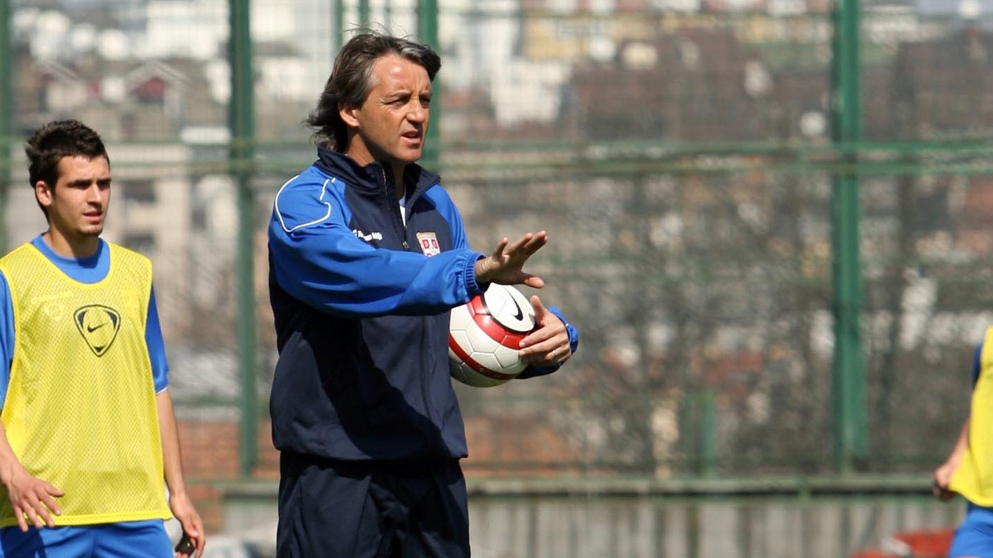 Manćini potpisao, sledi borba sa Mitrovićem