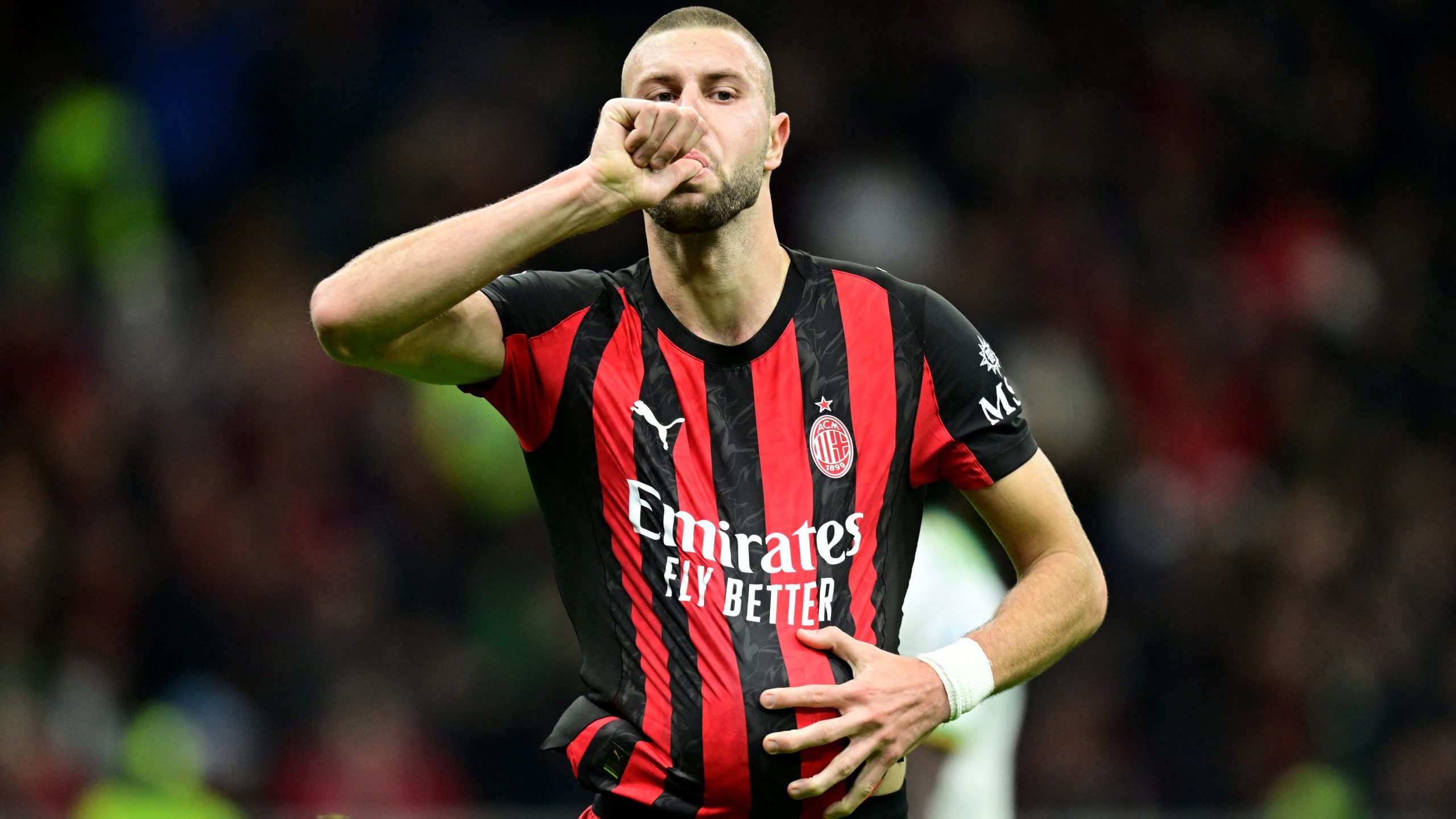 Milan odbio prvi talas interesa: Strahinja Pavlović nije na prodaju