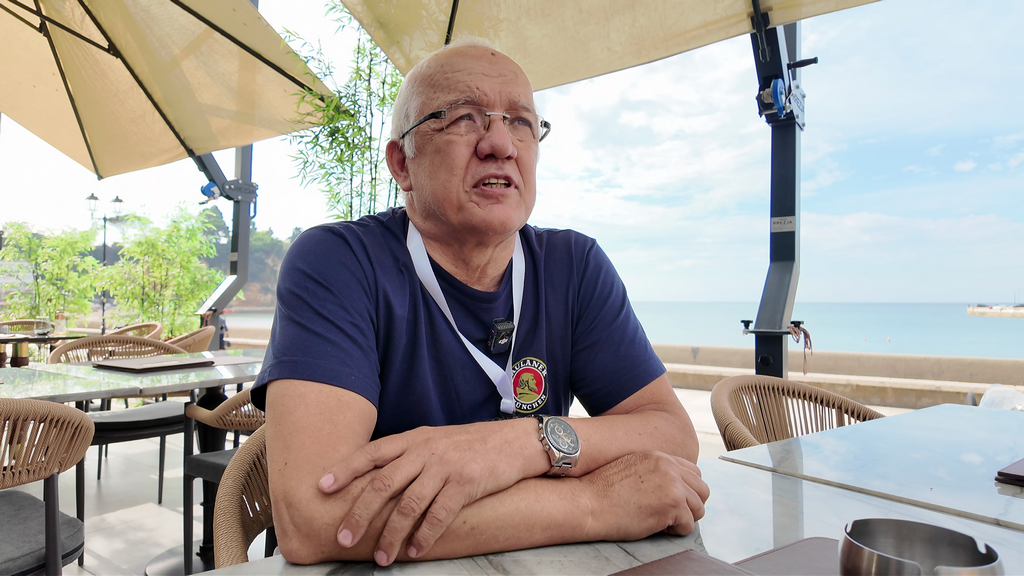 Poezija iz ringa Miodraga Perunovića: U Đokoviću vidim boksera – to su neverovatno emotivni vitezovi koji se bore za svoje princeze (VIDEO)