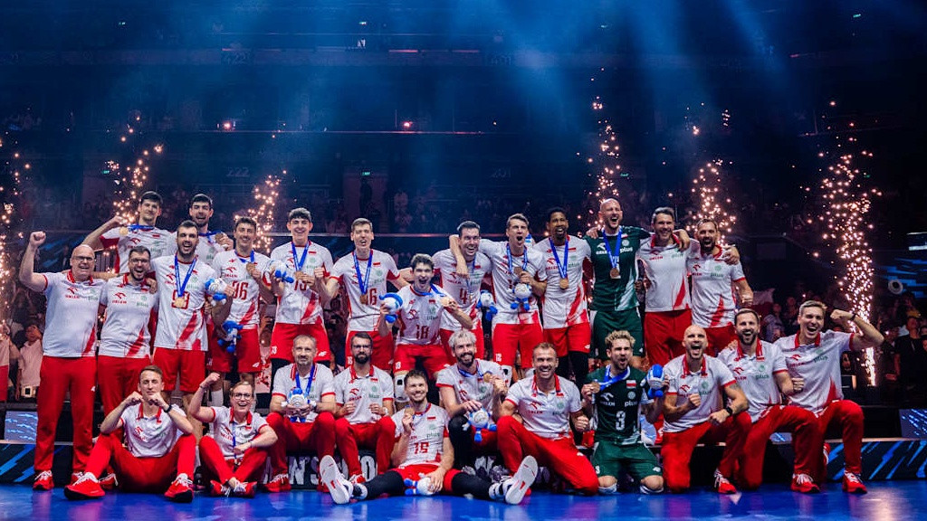 Poljak posle kritika zbog bronze upitao: Da li znate da iza svakog od ovih lica stoji čovek?