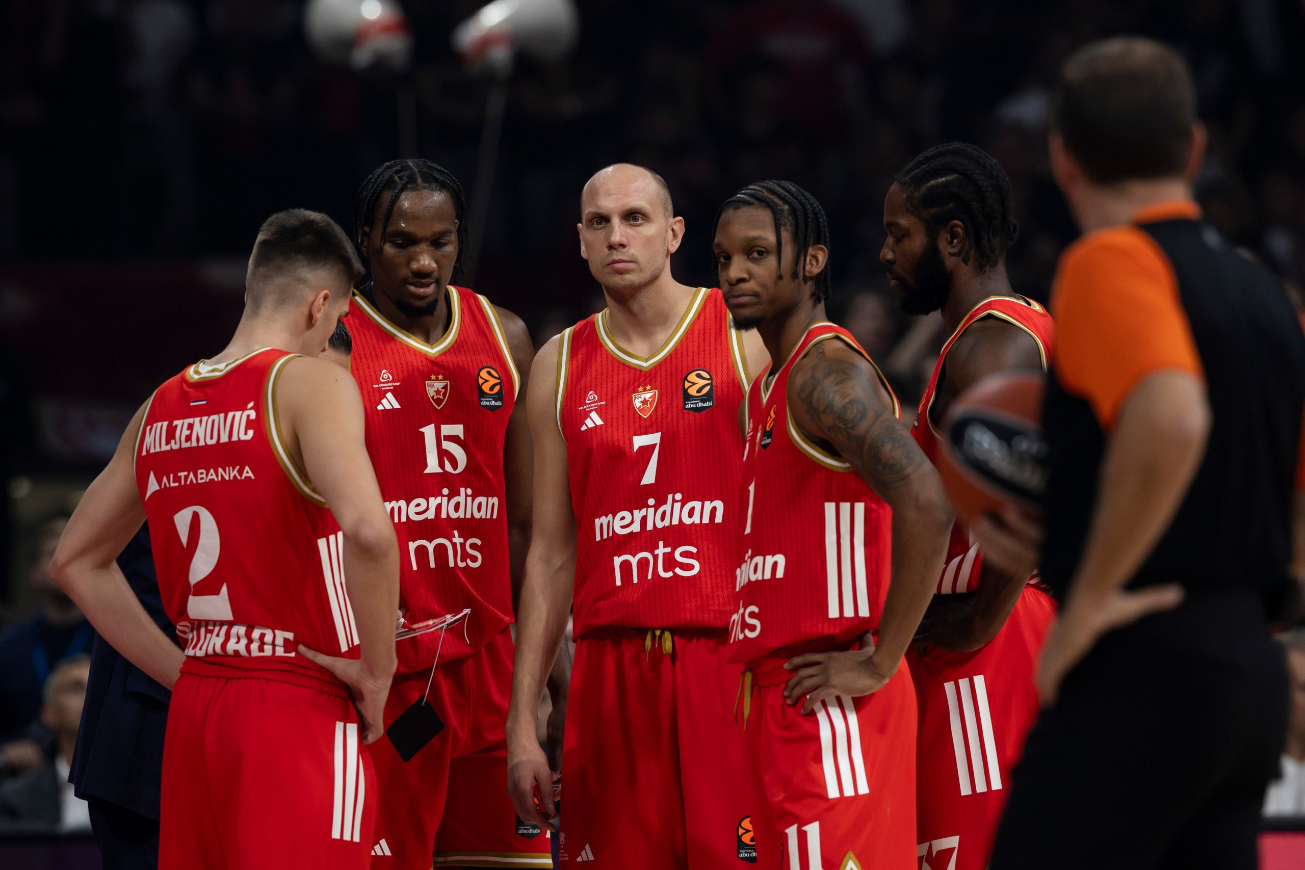 Karter u bolnici zbog plućne embolije, još se ne priča o prognozama